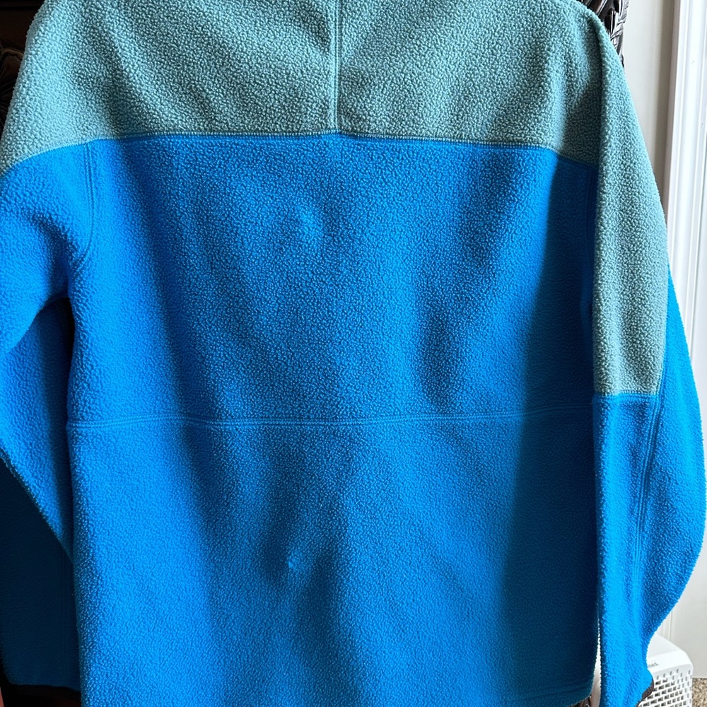 Women’s half zip pullover